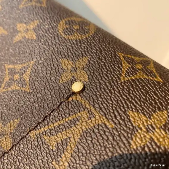 Favorite Vuitton MM Louis 0605